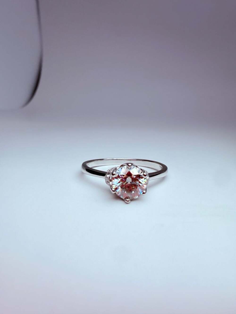 S925 Silver Round Cut Solitaire Engagement Ring with Pink Accents